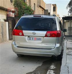 تويوتا سيينا